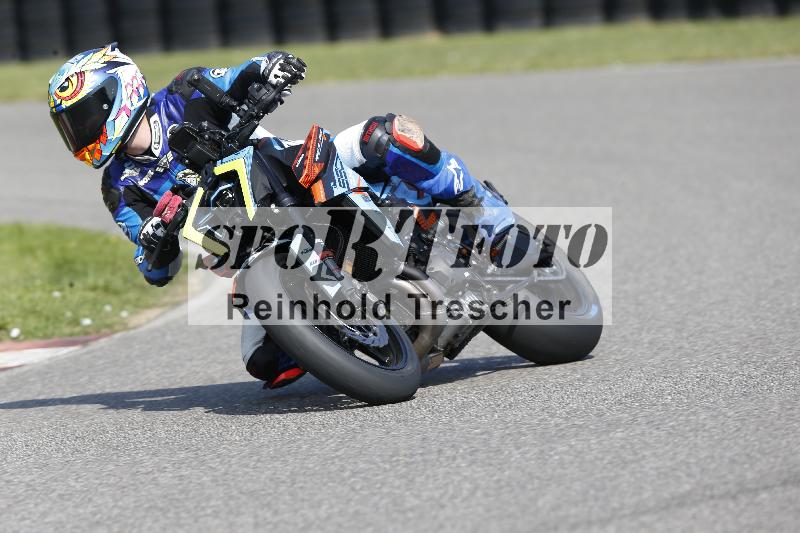 /45 10.08.2025 Plüss Moto Sport ADR/Freies Fahren/15